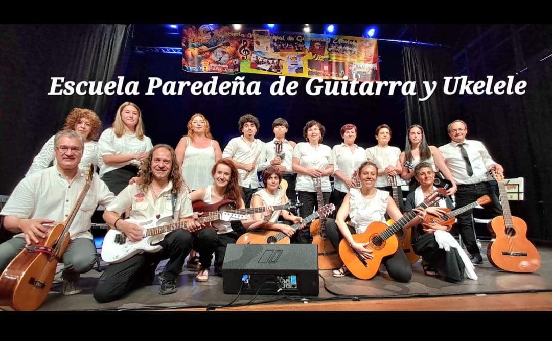 Escuela de Guitarra y Ukelele de Paredes